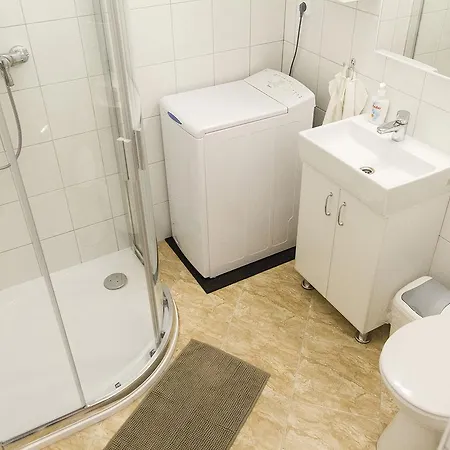 Authentic Akacfa Апартаменты Будапешт