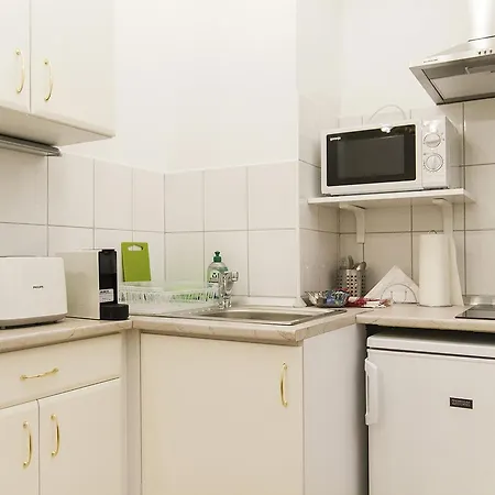 Authentic Akacfa Apartmán