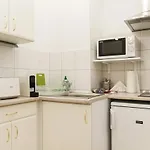 Authentic Akacfa Διαμέρισμα