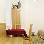 Authentic Akacfa *