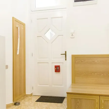 Authentic Akacfa * Budapest